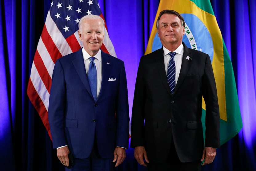 Bolsonaro nega ter pedido a Biden ajuda para se reeleger