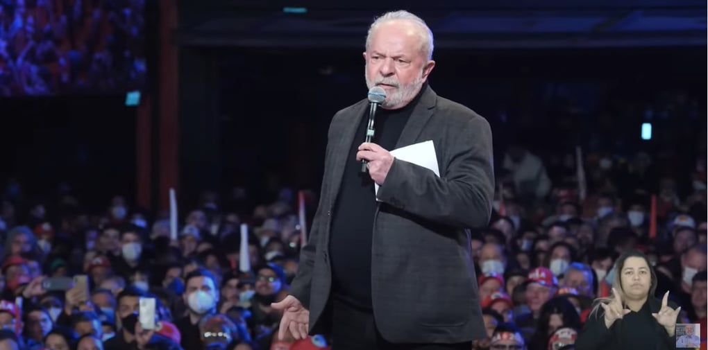 “Para que você quer tanto dinheiro, imbecil?”, diz Lula, sobre banqueiros