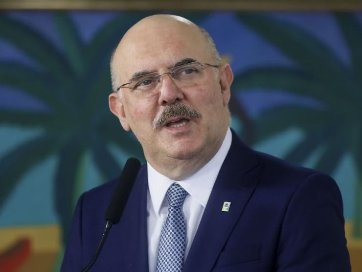 MEC: Moraes determina que PGR se manifeste sobre suposta interferência de Bolsonaro na PF