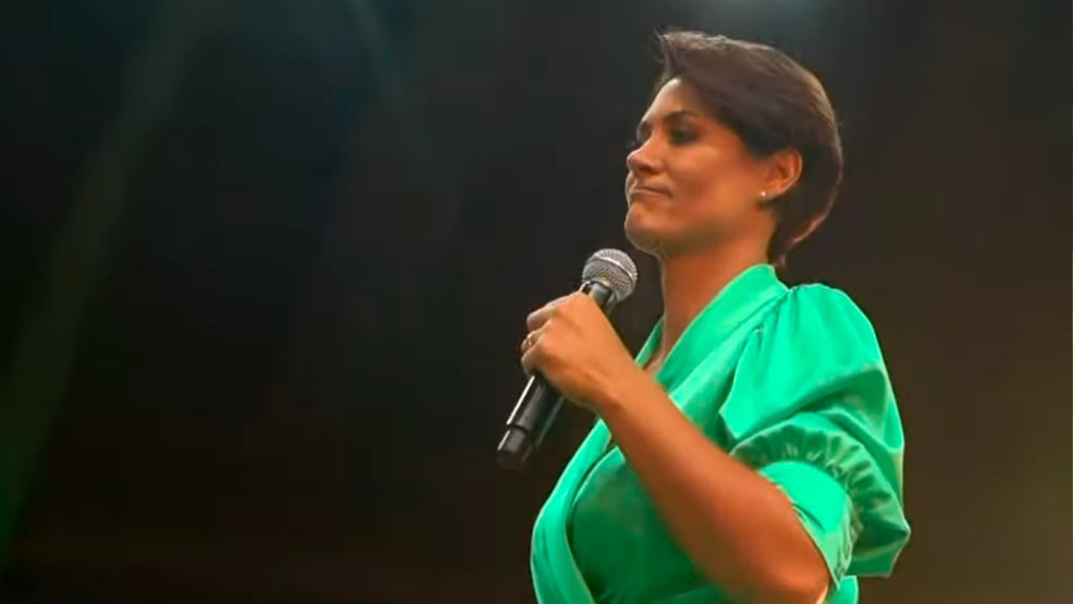 Em discurso, Michelle faz aceno às mulheres e diz que Bolsonaro é “enviado  de Deus” | O Antagonista