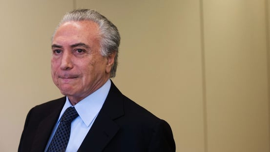 Falta de disposição das Forças Armadas torna golpe inviável, diz Temer
