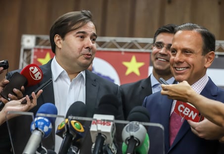 Doria convidou Maia para reunião com governadores