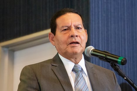 Vídeo: Mourão diz que não houve conduta antirrepublicana no governo