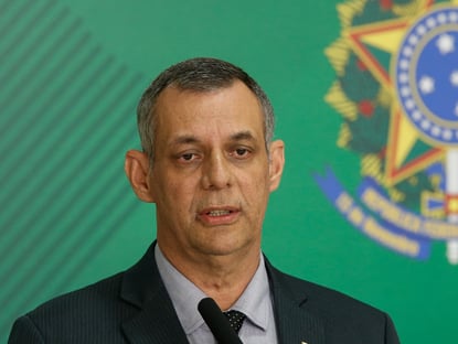Rêgo Barros está fora