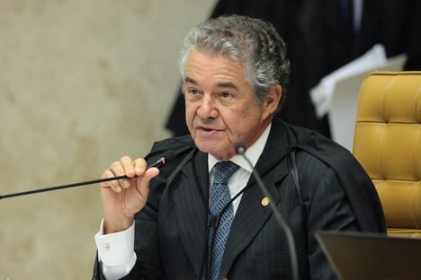 Marco Aurélio dá 15 dias para Bolsonaro esclarecer fala sobre Forças Armadas