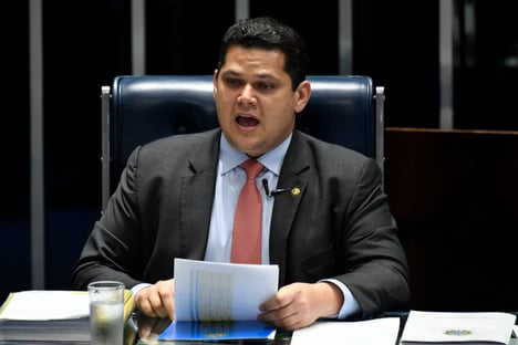 Alcolumbre convoca sessão do Congresso; R$ 30 bi estão na pauta