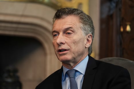 Fernández acusa Macri de enviar armas à Bolívia; denúncia é falsa, diz ex-presidente