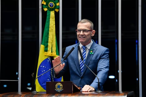 Contarato a Arthur Lira: “Não somos seus subalternos”