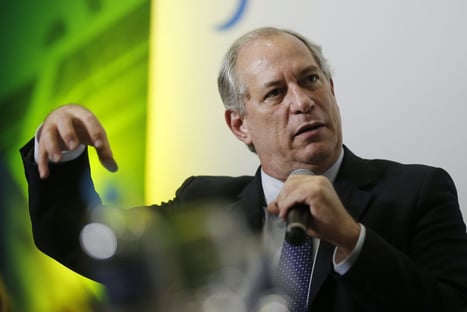 “Aspecto político ainda não está dado” para impeachment, diz Ciro