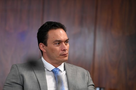 Senador do Podemos não vai mais apoiar Moro: “Não foi eu quem quebrei a coerência”