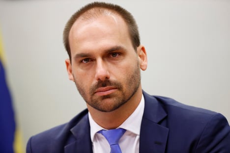 Eduardo vai ficando para depois
