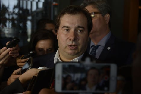 Maia diz não ter pressa de instalar a CPI das Mensagens Roubadas