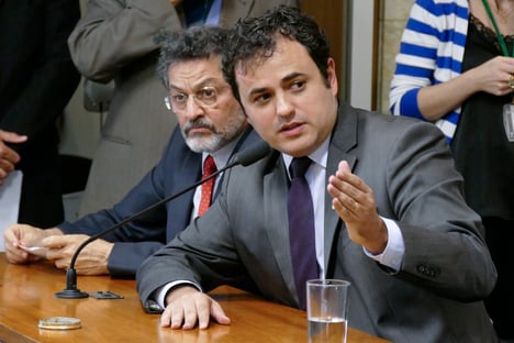 Psolista defende candidatura da esquerda e diz que briga na Câmara é “ensaio” para 2022