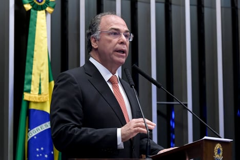 Líder do governo Bolsonaro pede que STF suspenda depoimentos de assessores
