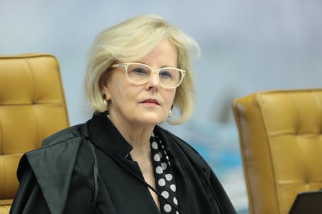 7 x 2 – Rosa Weber vota a favor de manter suspeição de Moro