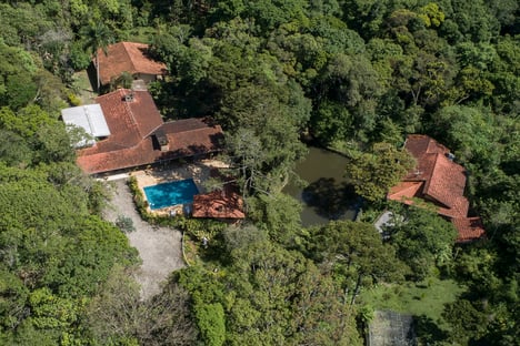 Obra no sítio foi “a mando de Emílio e em benefício de Lula”, diz Gebran
