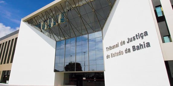 PF prende operador de propinas para juiz da Bahia