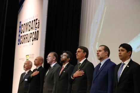 Dias Toffoli rejeita pedido para suspender micareta militar