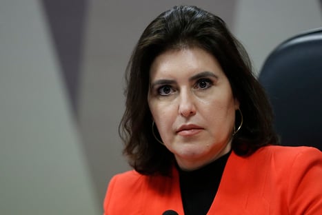 “A quem interessa discutir agora adiamento da eleição?”
