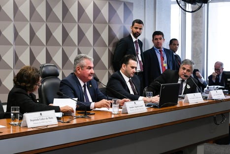 CPI aprova compartilhamento de provas da CPMI das Fake News