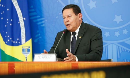 Mourão fala em nova política de Estado para a Amazônia