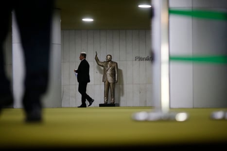 Fundão eleitoral pela metade do dobro