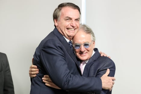 Otávio Mesquita defende Bolsonaro: “Não podemos e não vamos parar o país”
