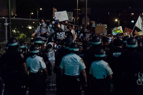 Mais de 10 mil foram presos em 9 dias de protestos nos EUA