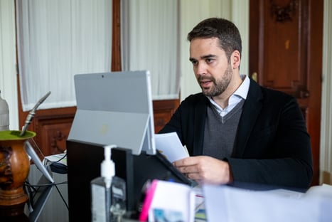 “O Eduardo, definitivamente, entrou no páreo”