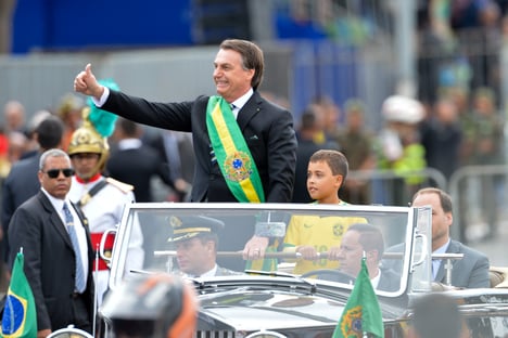 MP de Bolsonaro estica prazo para projeto que beneficia montadoras