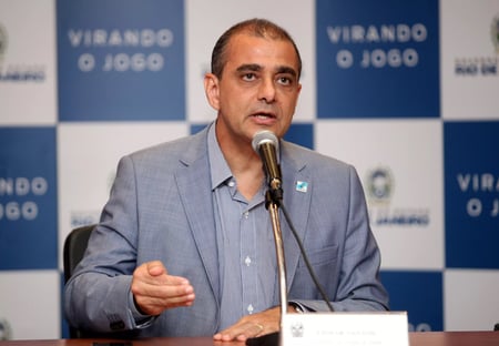 Crusoé: um mercador de propinas no Ministério da Saúde