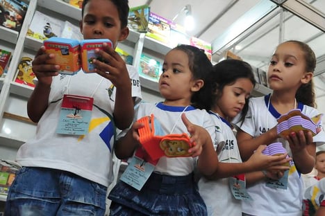 “É urgente preparar-se para a reabertura das escolas”, diz representante do Unicef
