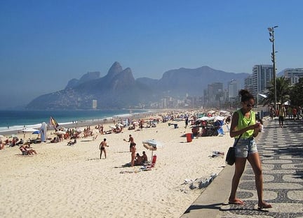 Prefeitura do Rio proíbe música e queima de fogos na orla no Réveillon
