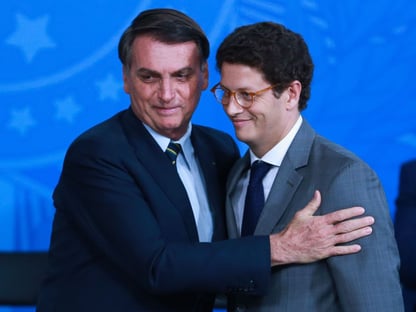 Deputados não perguntam nada a diplomata sobre posição do Brasil em mudanças climáticas