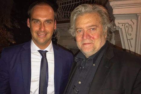 “O Movimento enxerga Bolsonaro como um líder populista chave”, disse sócio de Bannon à Crusoé