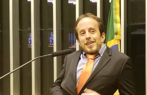 “Aumentar imposto para criar programa assistencial tem apelo bonito, mas o efeito pode ser muito nocivo”
