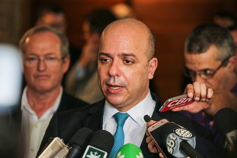 Secretário de produtividade do Ministério da Economia está com Covid