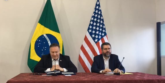 Em data limite para Covax, Ernesto Araújo estava incomunicável