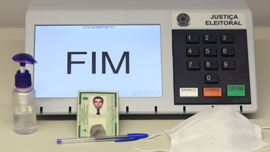 Onde não há terceira via