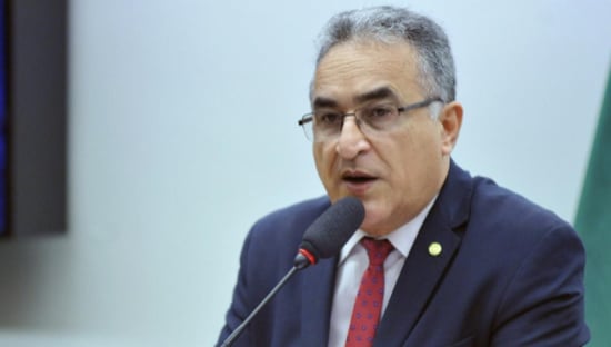 Prefeito de Belém volta a ser internado