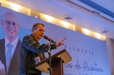 Russomanno faz tabelinha com blogueiro bolsonarista em debate