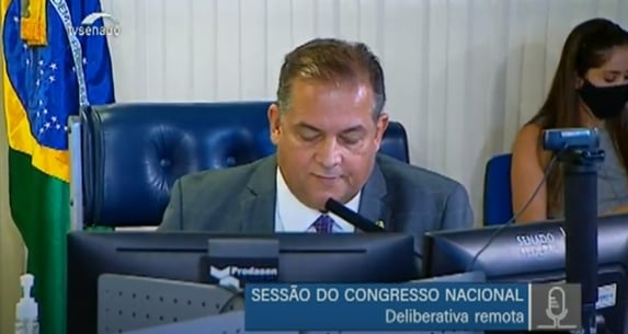Ao vivo: senadores analisam veto de Bolsonaro à desoneração da folha