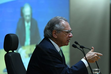 PEC para parcelar precatórios é para “evitar um colapso financeiro e da máquina pública”