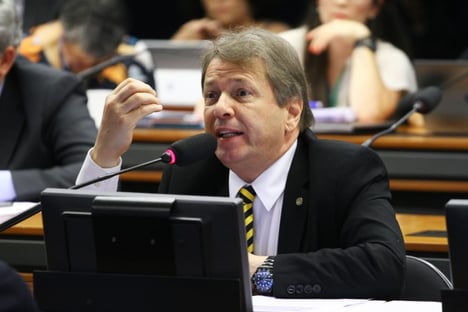 Bibo diz que para tirar Bolsonaro “tem que vencê-lo nas urnas”