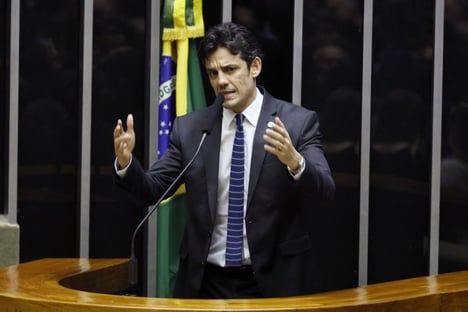 “Precisa nem explicar, né?”