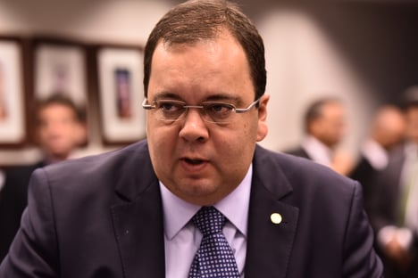 Câmara votará privatização da Eletrobras na 2ª, diz Elmar Nascimento