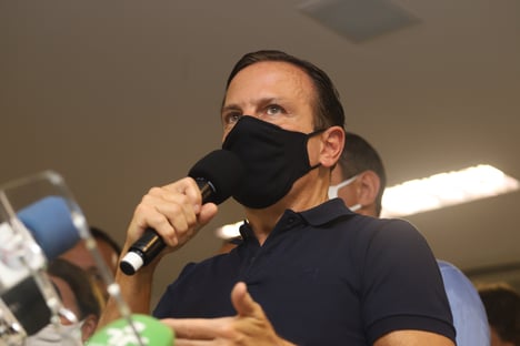 Ministério da Saúde rebate Doria e diz que tucano mente