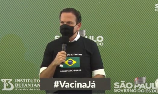 “Tenha um pingo de humildade para reconhecer o esforço de São Paulo”, diz Doria a Pazuello