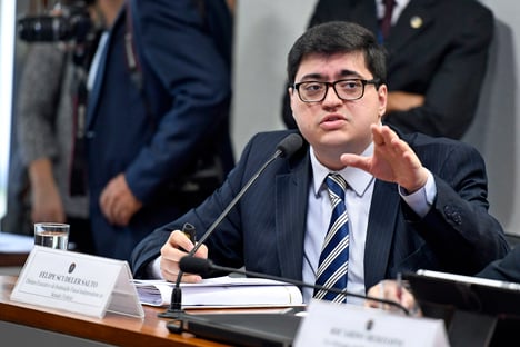 “A economia brasileira não está melhorando de verdade”