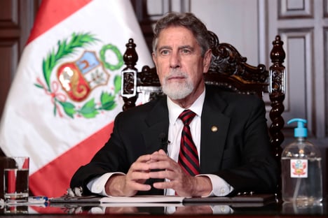 Atentado mata ao menos 14 no Peru a duas semanas do 2º turno